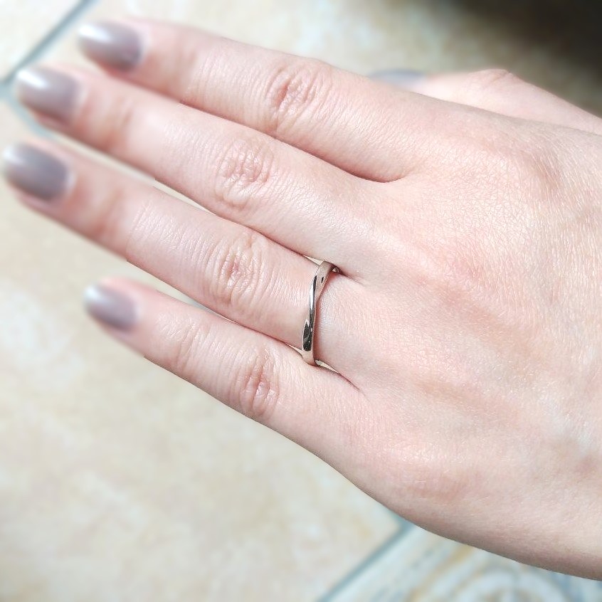 石無しの結婚指輪試着